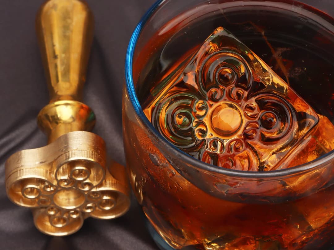 How to Make Clear Ice | Clear Ice Cubes at Home